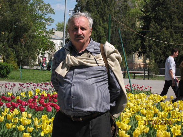 Леонид Титов