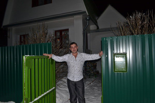 Максим Белов