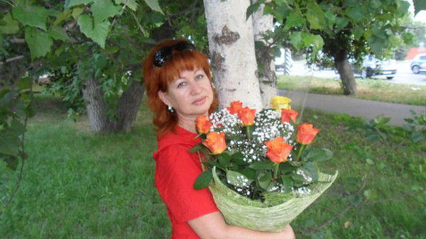 Елена Яцутко