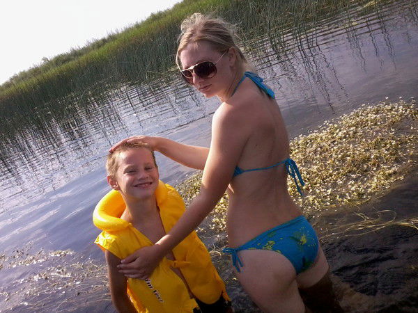 Маришка Николаева