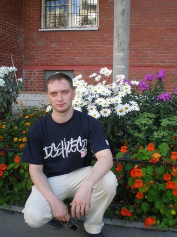 Леoнид Семeнов