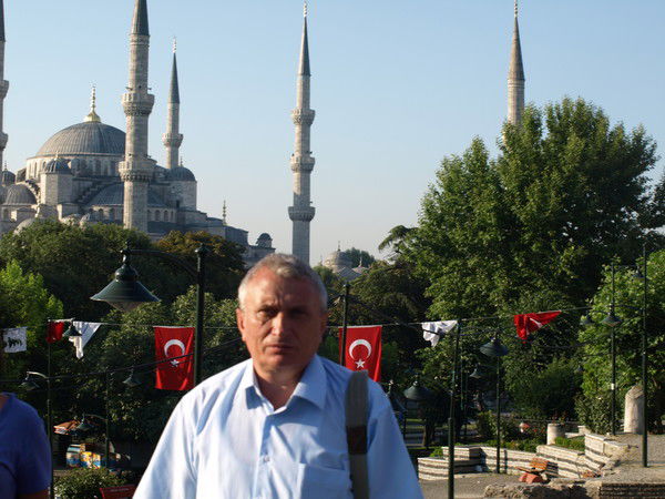 Неизвестно Неизвестно