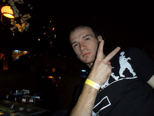 Дмитрий Перов