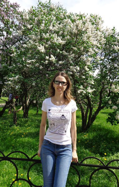 Елена Жесткова