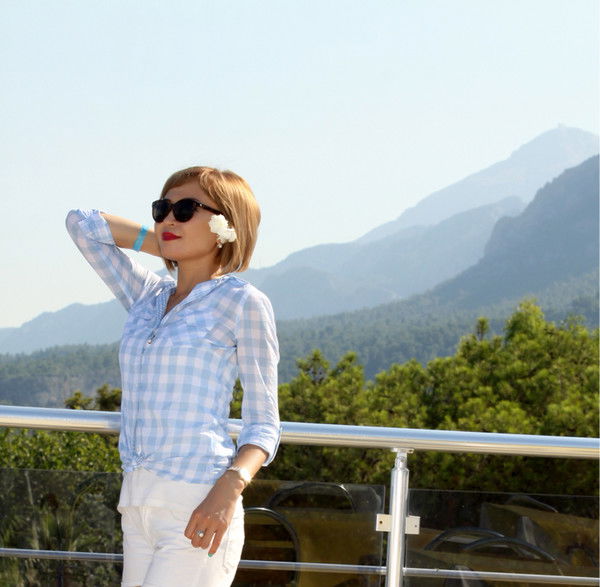 Жан Амангазиевна