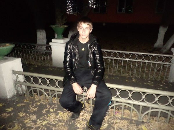 Александр Волков