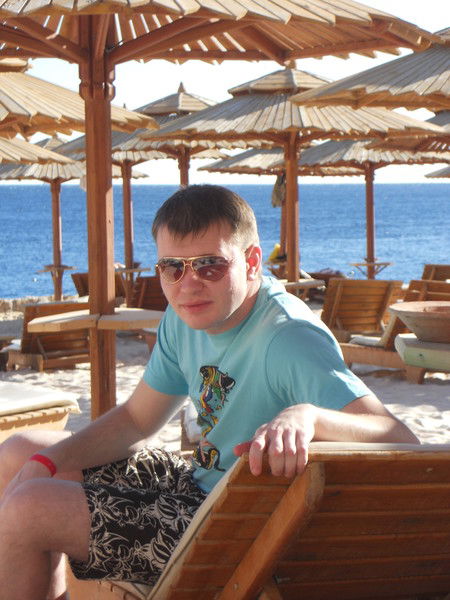 Артём Веселов