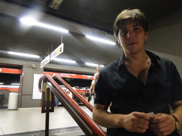 Антон Ложников