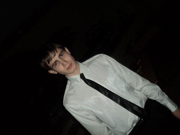 Денис Аристов