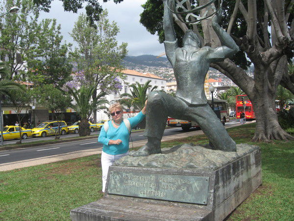 Антониони 55