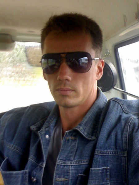 Неизвестно Неизвестно