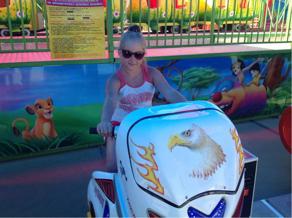 Кира Тростникова