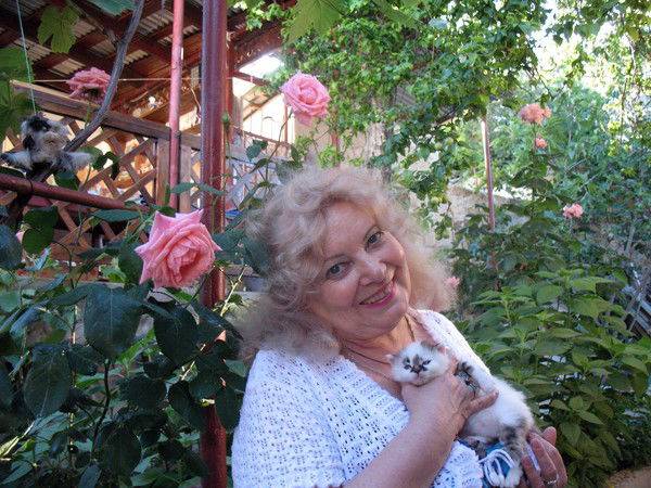 Любовь Асвадурова