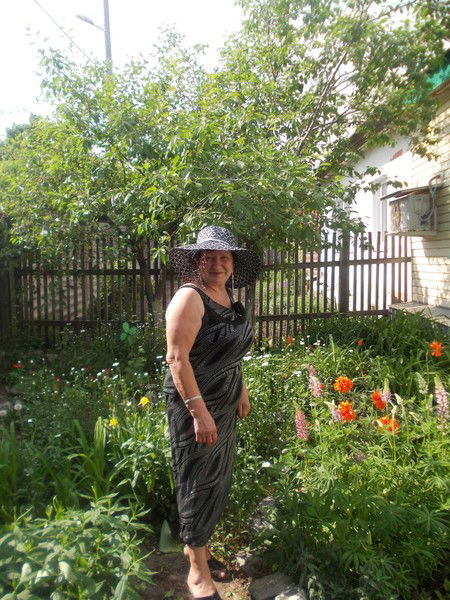 Любовь Любошенко