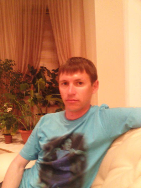 Олег Волошин