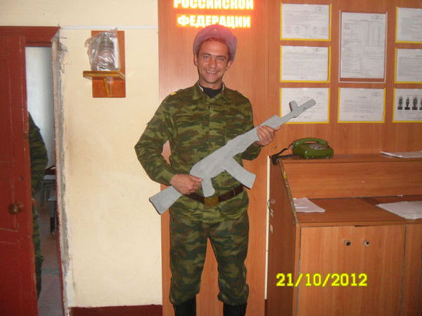 Евгений Шарапов