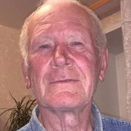 Юрий Павлюченко