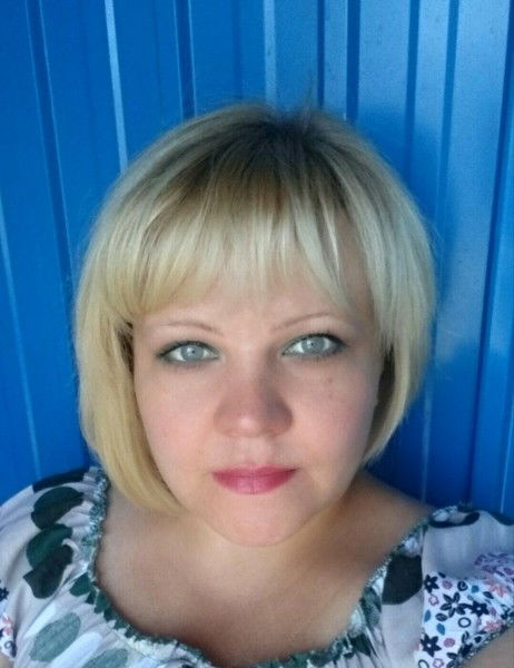 Елена Искуснова