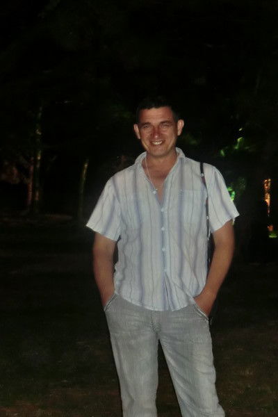 Александр Любезнов