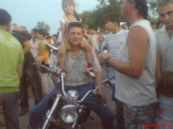 Олег Иванов