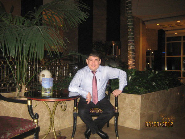 Аскар Абдразаков