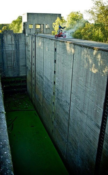 Максим Лобов