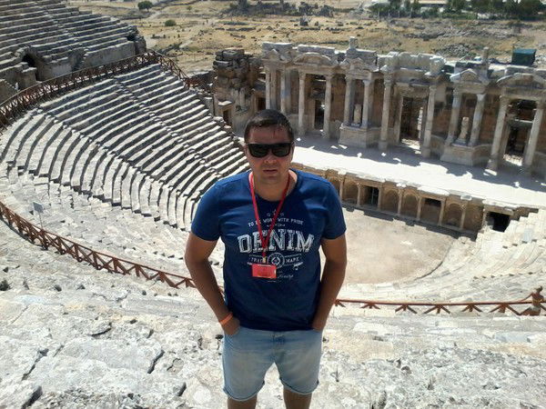 Владимир Андреев