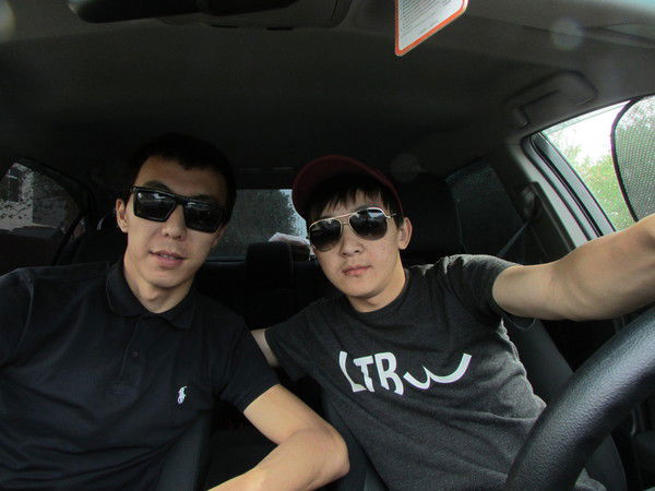 Данияр Баянов