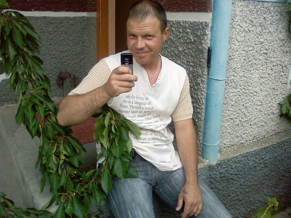 Олег Глуховцев