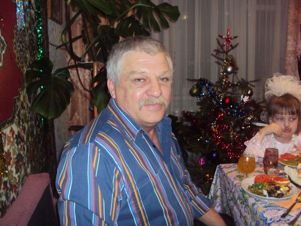 Леонид Клевец