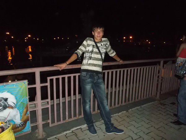 Артем Бондар