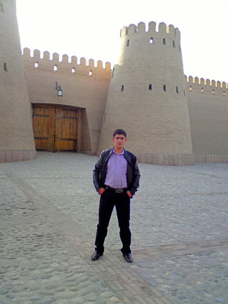 Бахтиёр Нарзиев