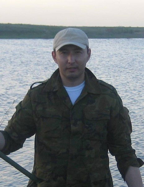 Рашид Абуов