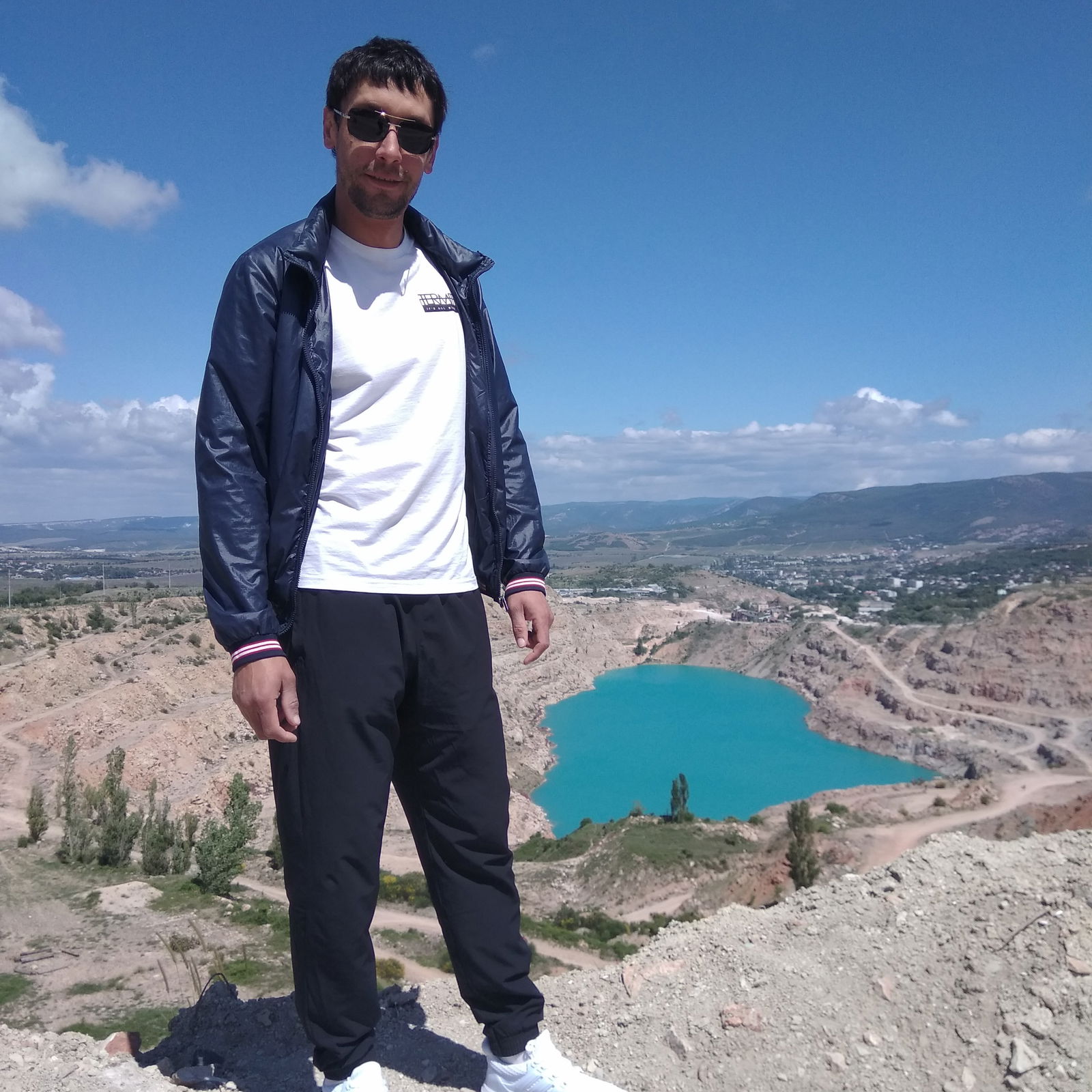 Александр Рогалёв