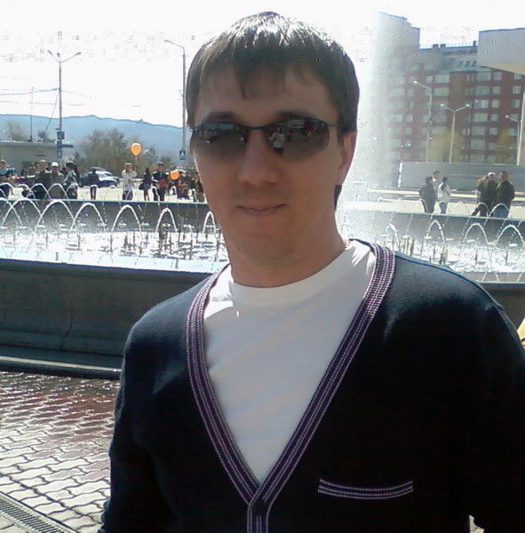 Николай Николаев