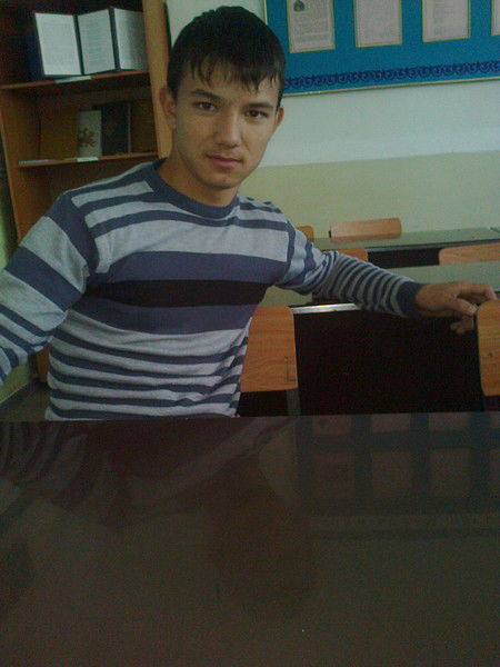 Данияр Капенов