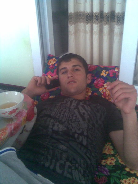 Исроиль Азизов