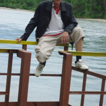 Игорь Луханин