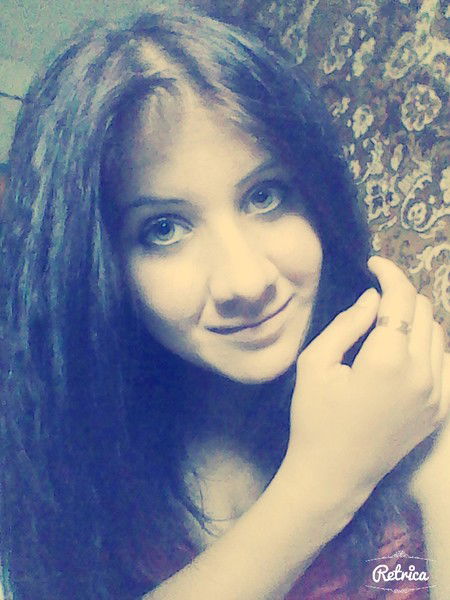 Оленька Белецкая