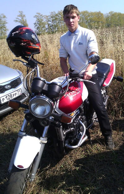 Данил Михачев