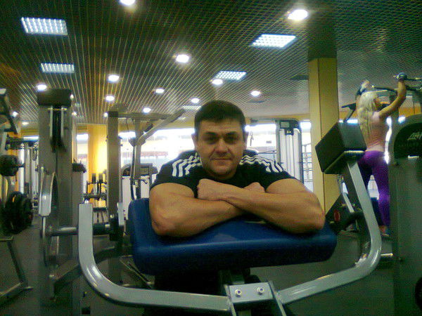 Виталий Устинов