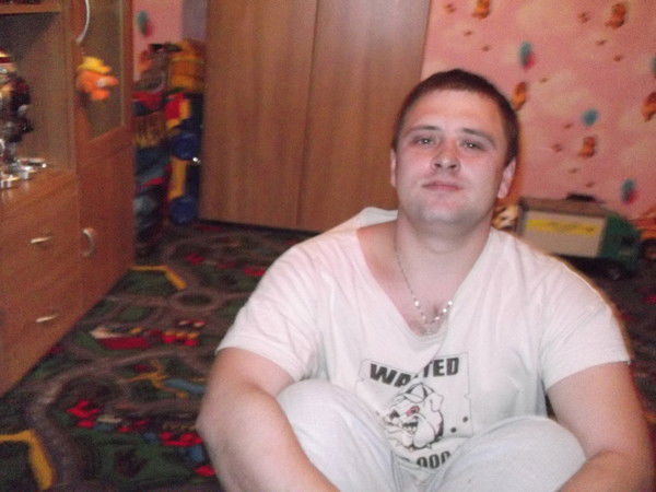 Антон Самсонов