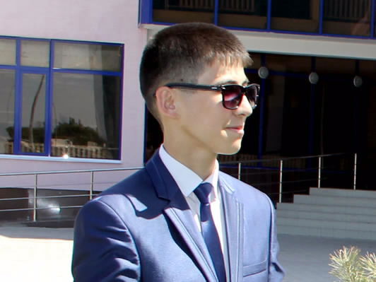 Алмас Есберген