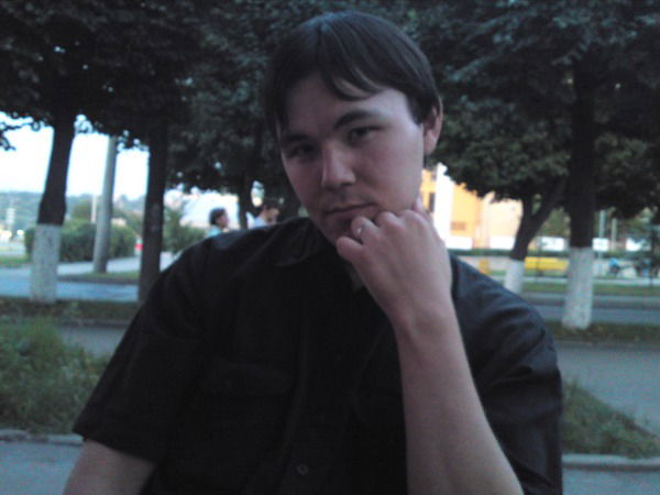 Андрей Иваков