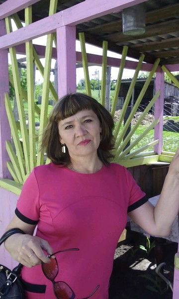 Елена Камнева