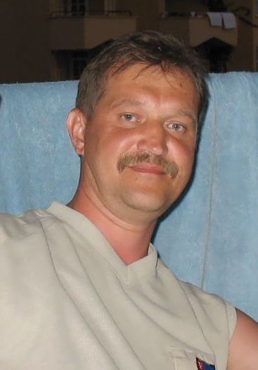 Александр Леденев