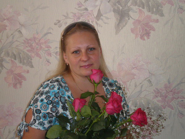 Лена Новикова