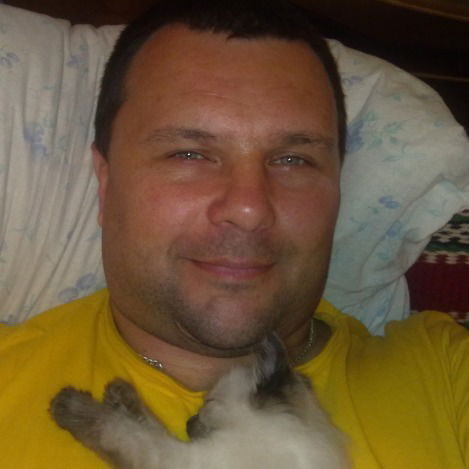 Альберт Акуленко