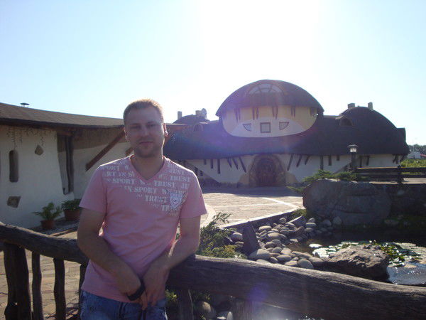 Олег Кравец