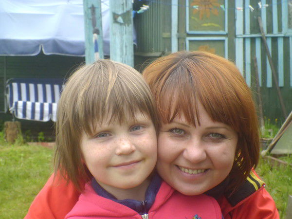 Женя Титова